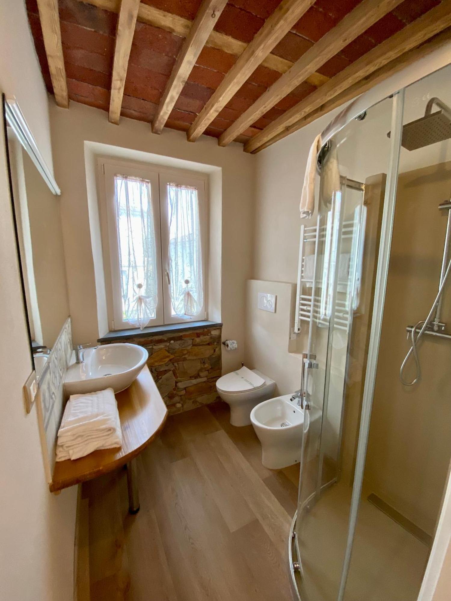 Il Tiglio Jacuzzi&Sauna Лукка Экстерьер фото